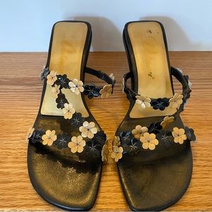 Delman, black and white leather floral sandal, size 7. Made in Italy.